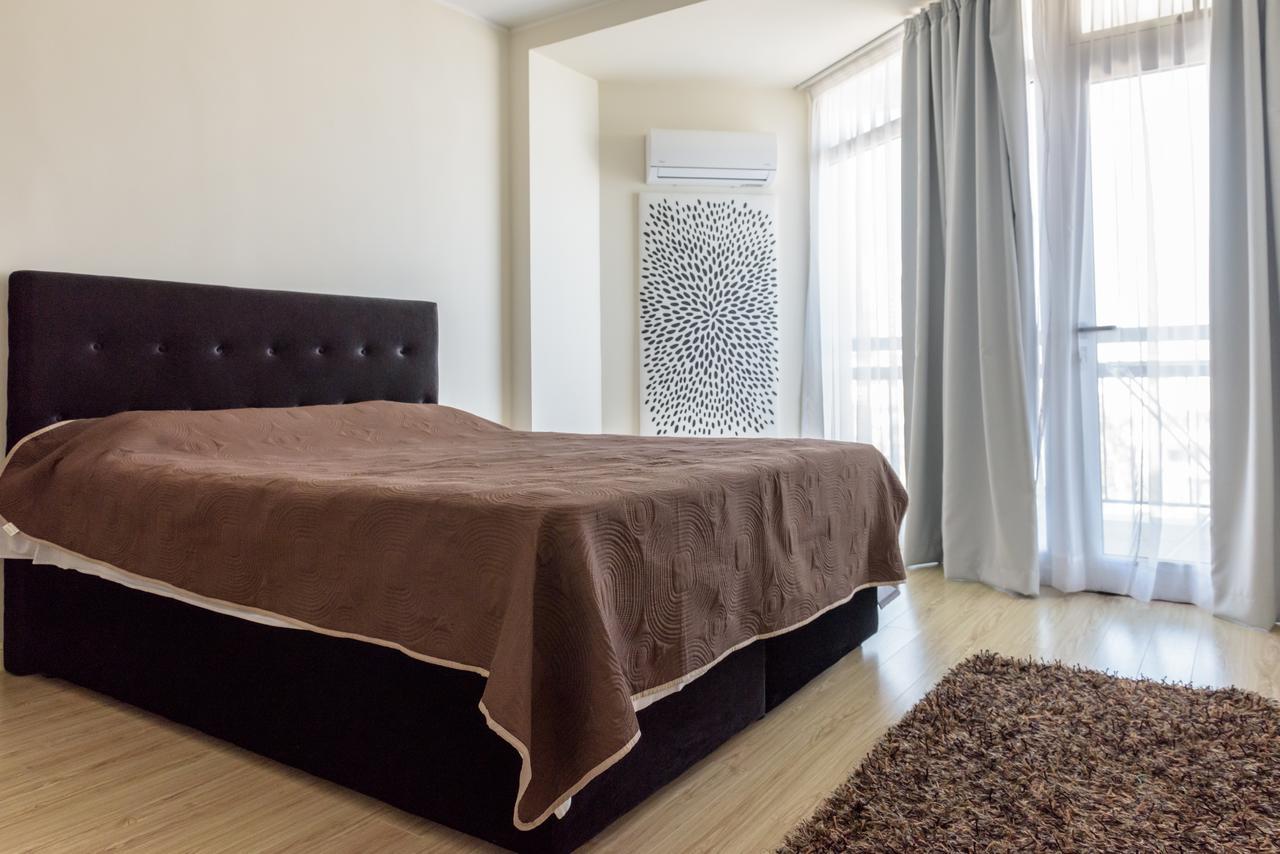 Zavos Marathon Beach Apartments 利马索尔 外观 照片