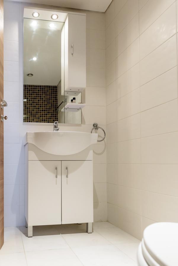 Zavos Marathon Beach Apartments 利马索尔 外观 照片