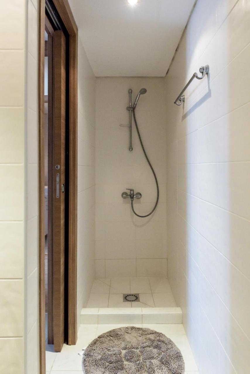 Zavos Marathon Beach Apartments 利马索尔 外观 照片