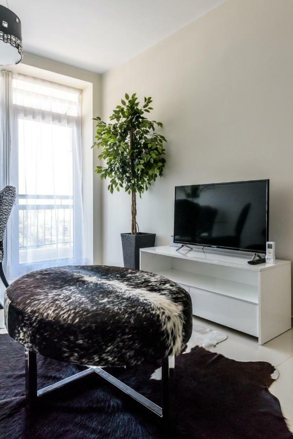 Zavos Marathon Beach Apartments 利马索尔 外观 照片